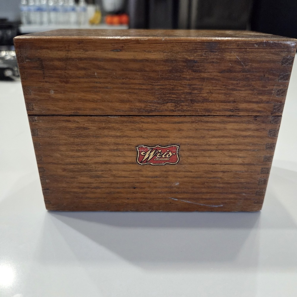 Vintage Weis Wood Recipe Box Dovetail Oak Index Card Holder Farmhouse Decor